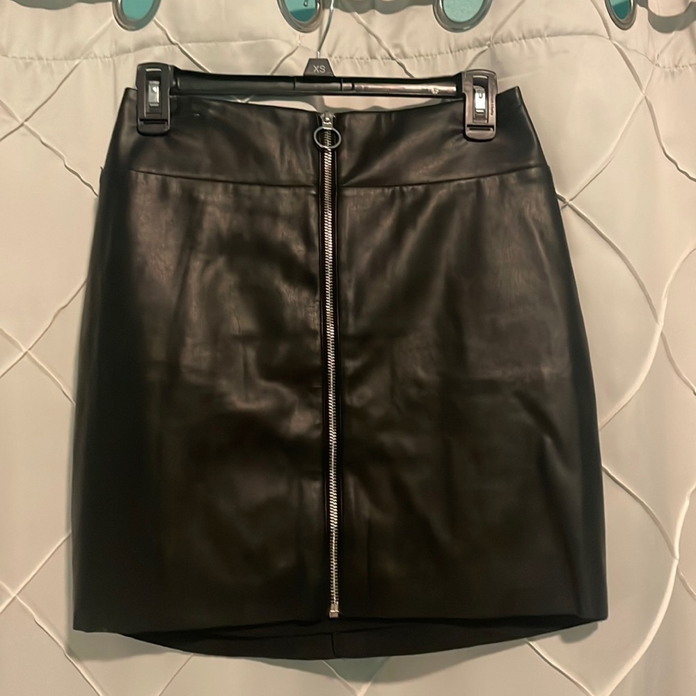 Black Leather Express Skirt (Size 4)